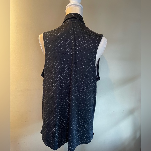 Women's Dri-FIT Victory Sleeveless Golf Polo Tank Shirt - Picture 4 of 8